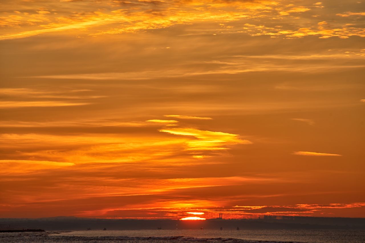 Al Pontile di Ostia, l�alba del solstizio d�inverno torna a unire la citt� e il mare